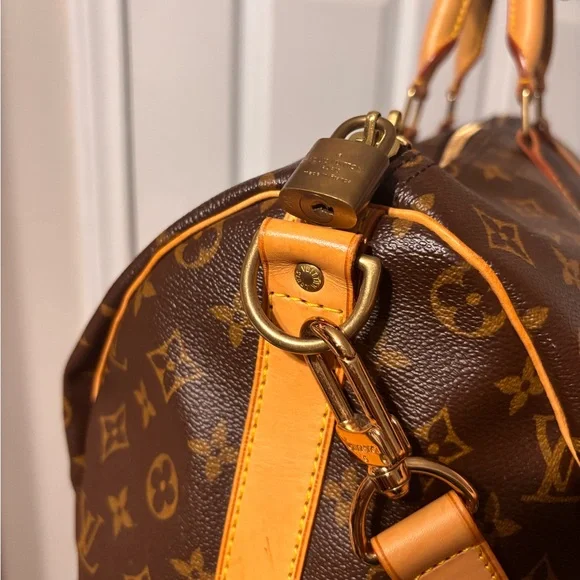 Louis Vuitton Monogram Keepall Bandouliere 50 Crossbody - Picture 11 of 15
